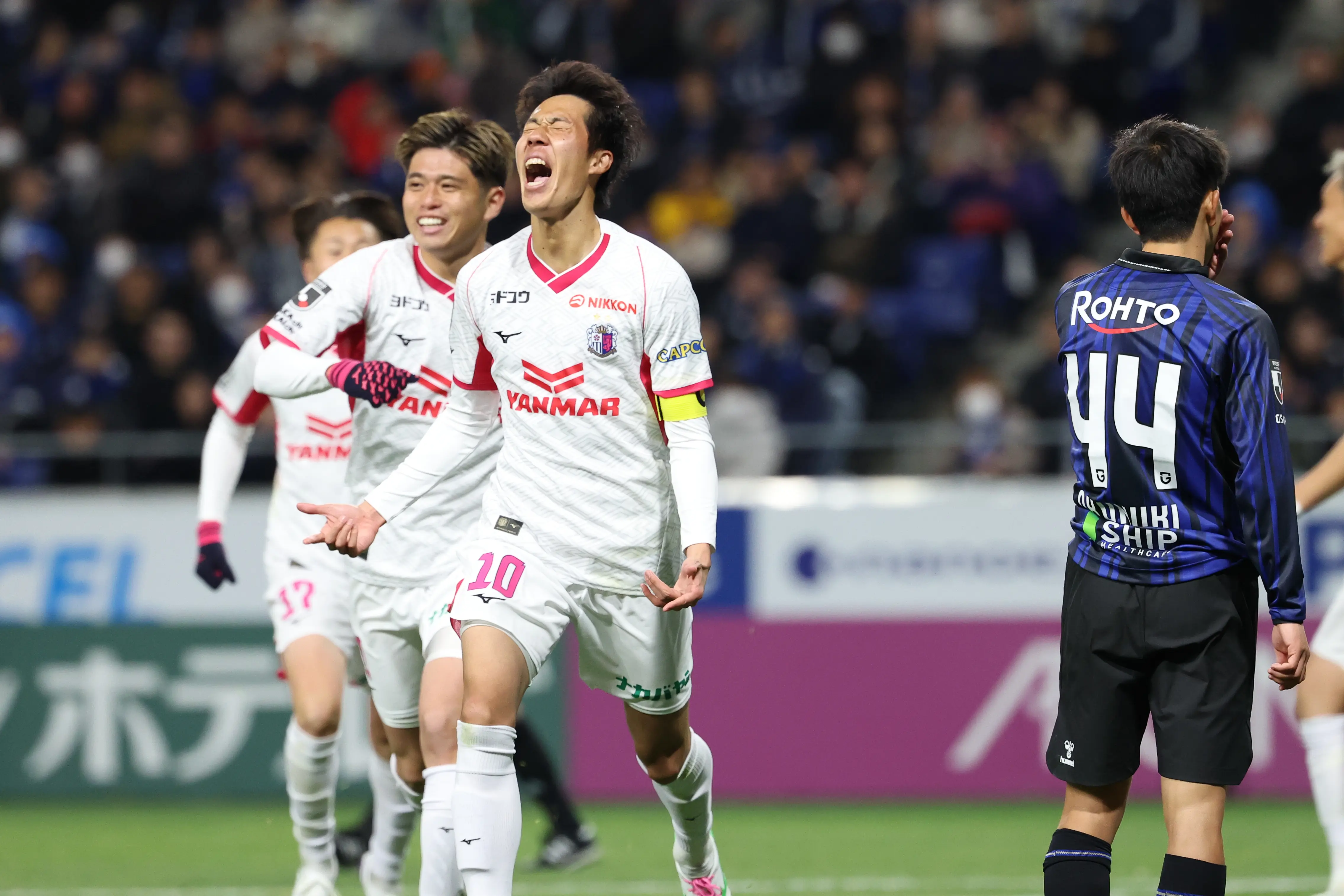 威廉希尔中文站-首尔FC与大阪樱花的胜负之争 威廉希尔中文站-首尔FC与大阪樱花的胜负之争