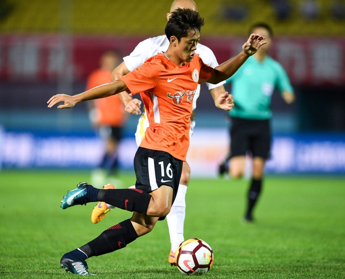 威廉希尔官网-北京人和主场逆转河北华夏幸福,胜势如潮 威廉希尔官网-北京人和主场逆转河北华夏幸福,胜势如潮