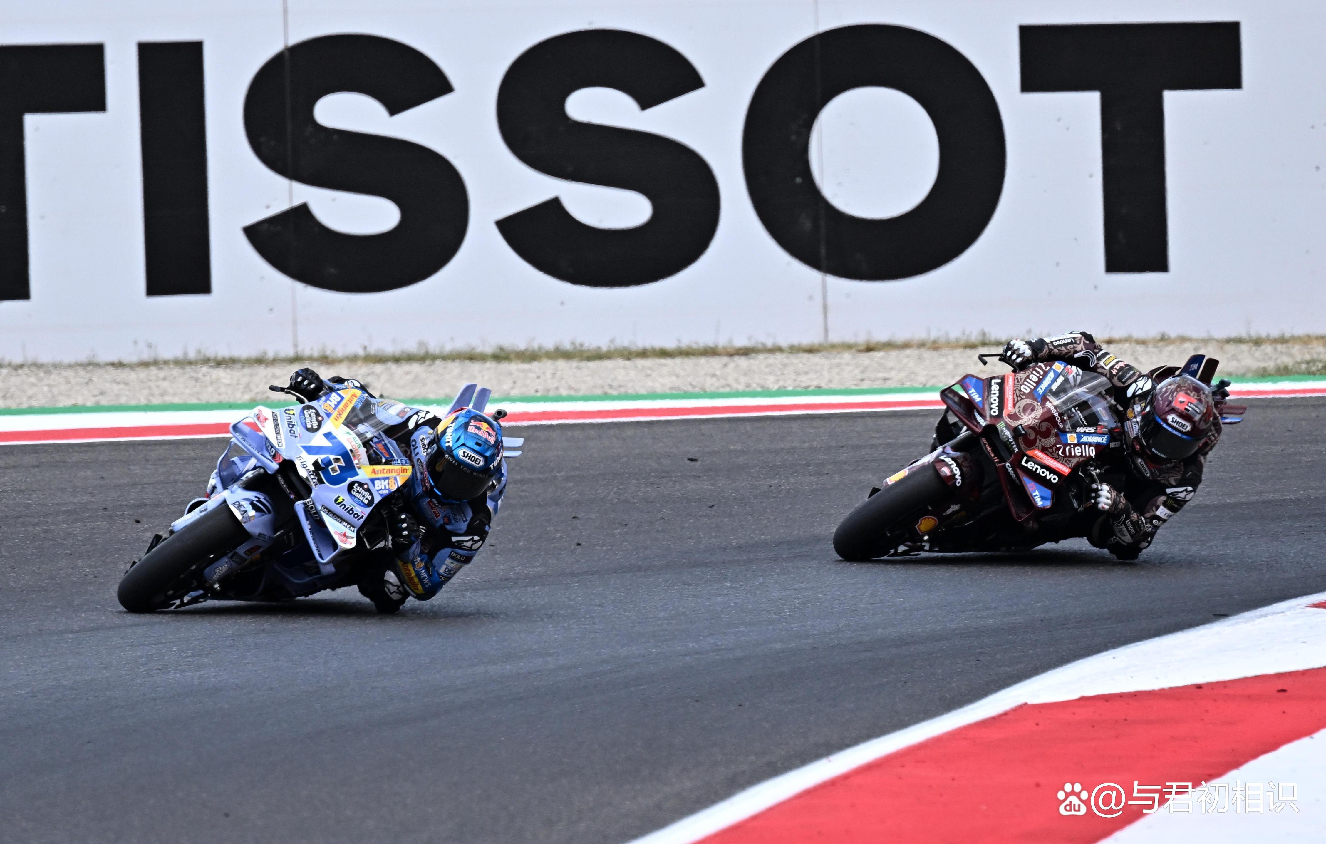 威廉希尔中文站-轮滑比赛精彩绝伦,意大利选手夺冠 威廉希尔中文站-轮滑比赛精彩绝伦,意大利选手夺冠