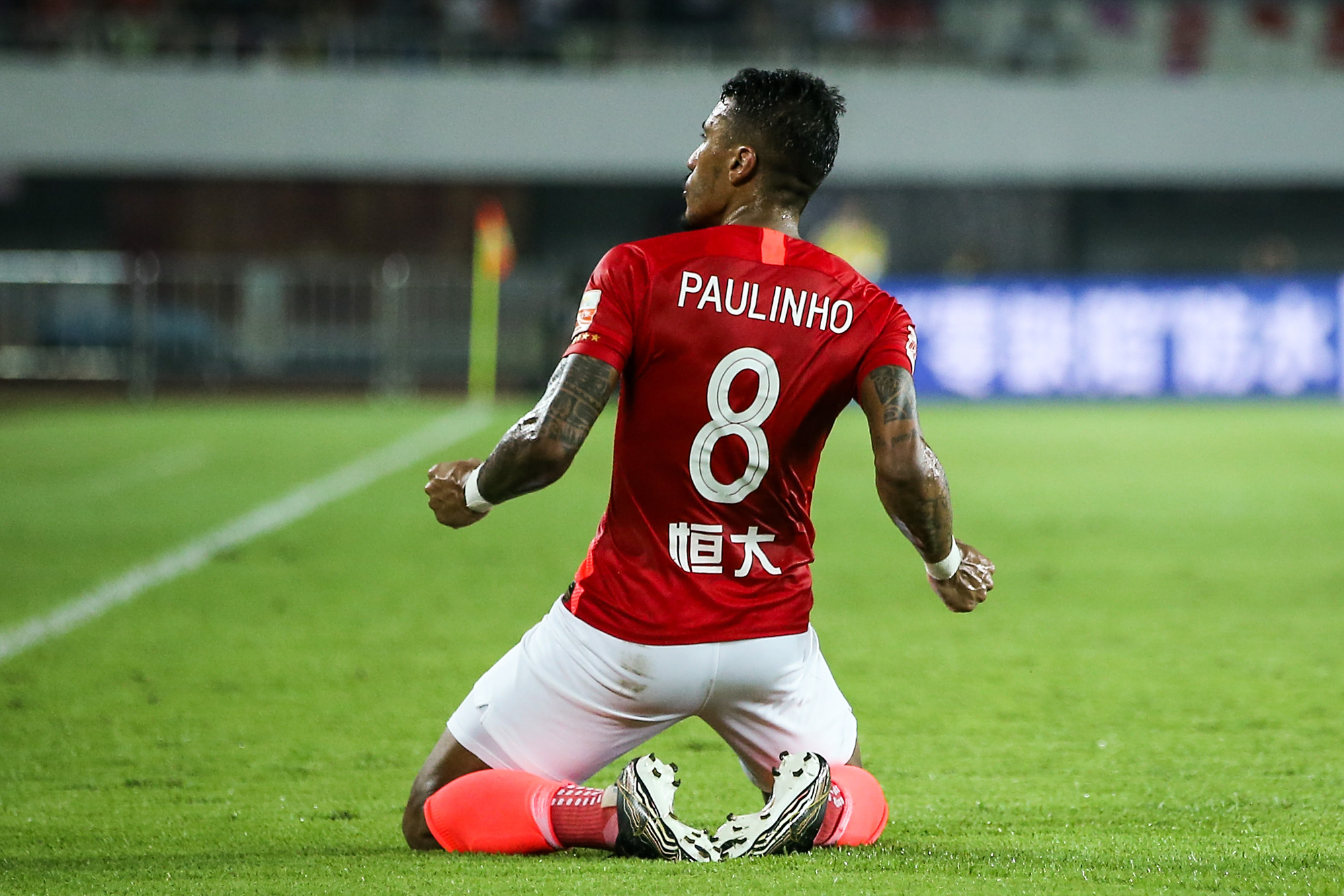 威廉希尔中文站-广州德比复盘:恒大险胜富力,保持领先 威廉希尔中文站-广州德比复盘:恒大险胜富力,保持领先