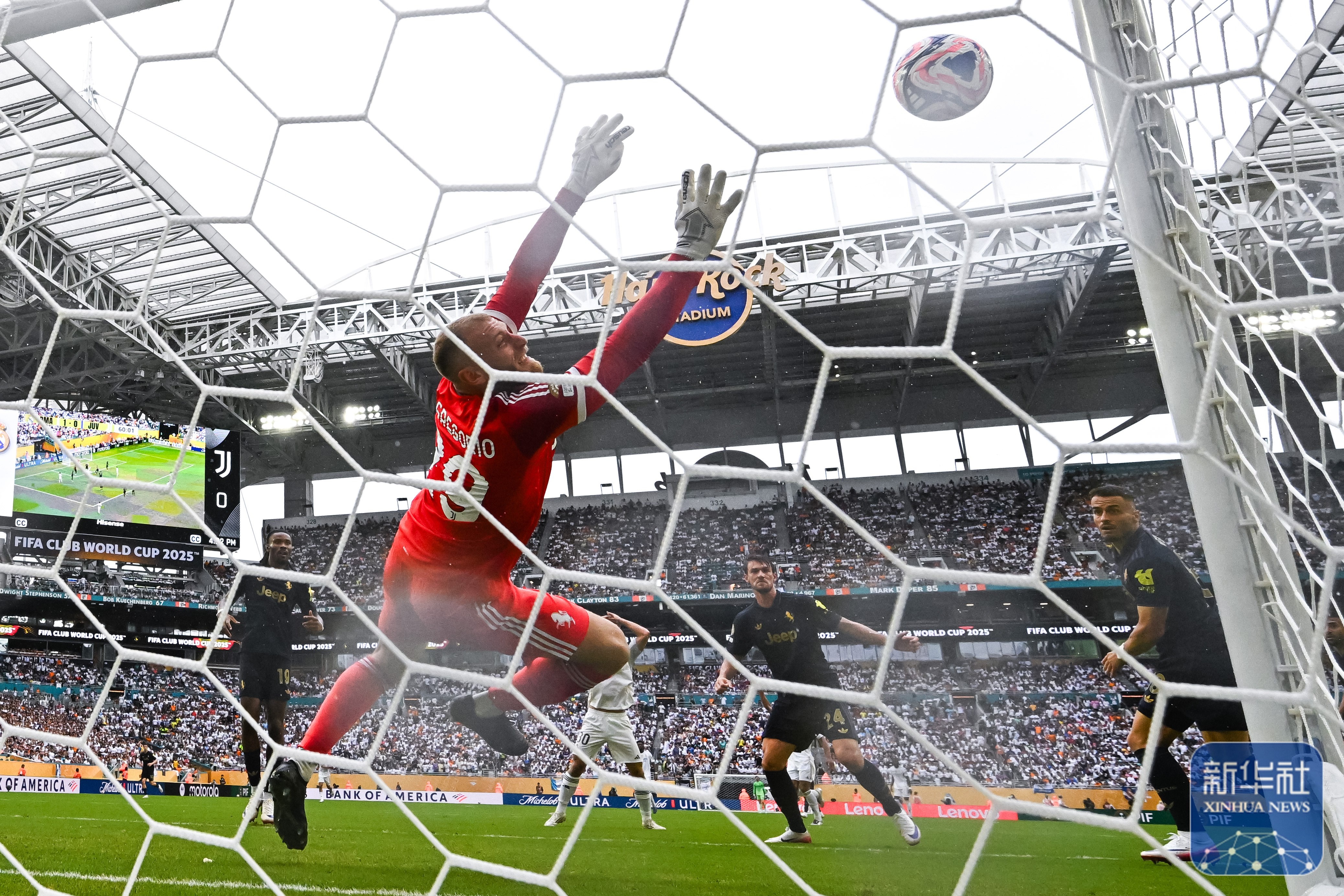 皇家马德里球员再次神奇绝杀,晋级 皇家马德里球员再次神奇绝杀,晋级