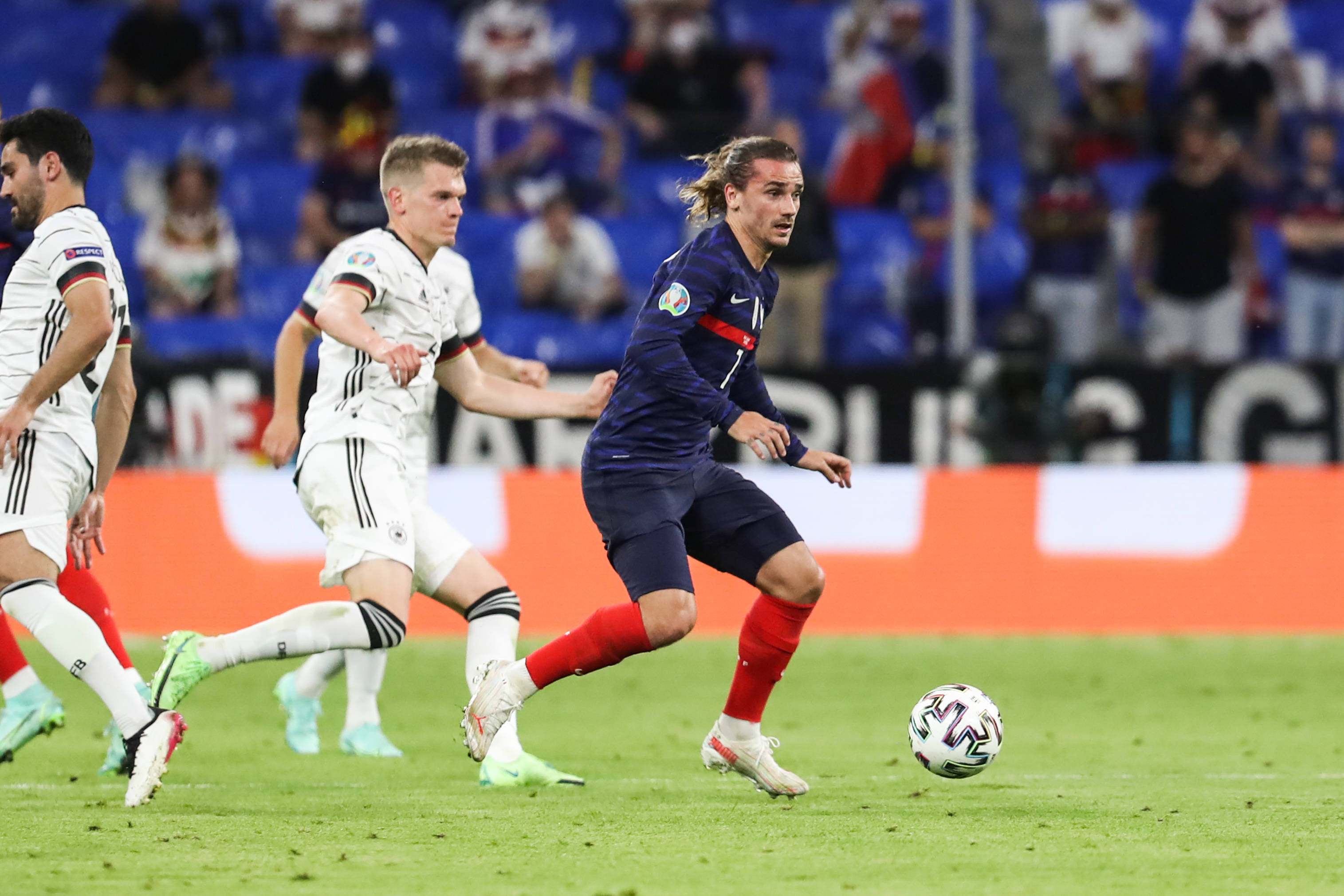 威廉希尔中文站-法国联赛足球饱含激情 威廉希尔中文站-法国联赛足球饱含激情