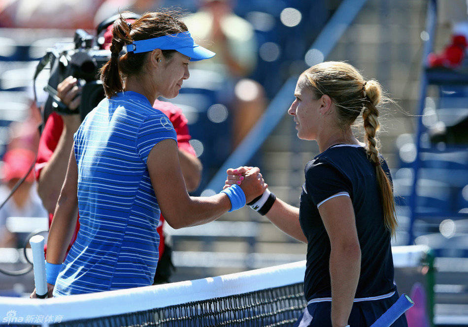 广岛三箭再次发威，实力第一晋级