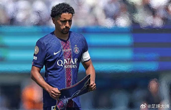 英国威廉希尔-巴黎圣日耳曼球员展现顶级表现,球队士气高涨 英国威廉希尔-巴黎圣日耳曼球员展现顶级表现,球队士气高涨