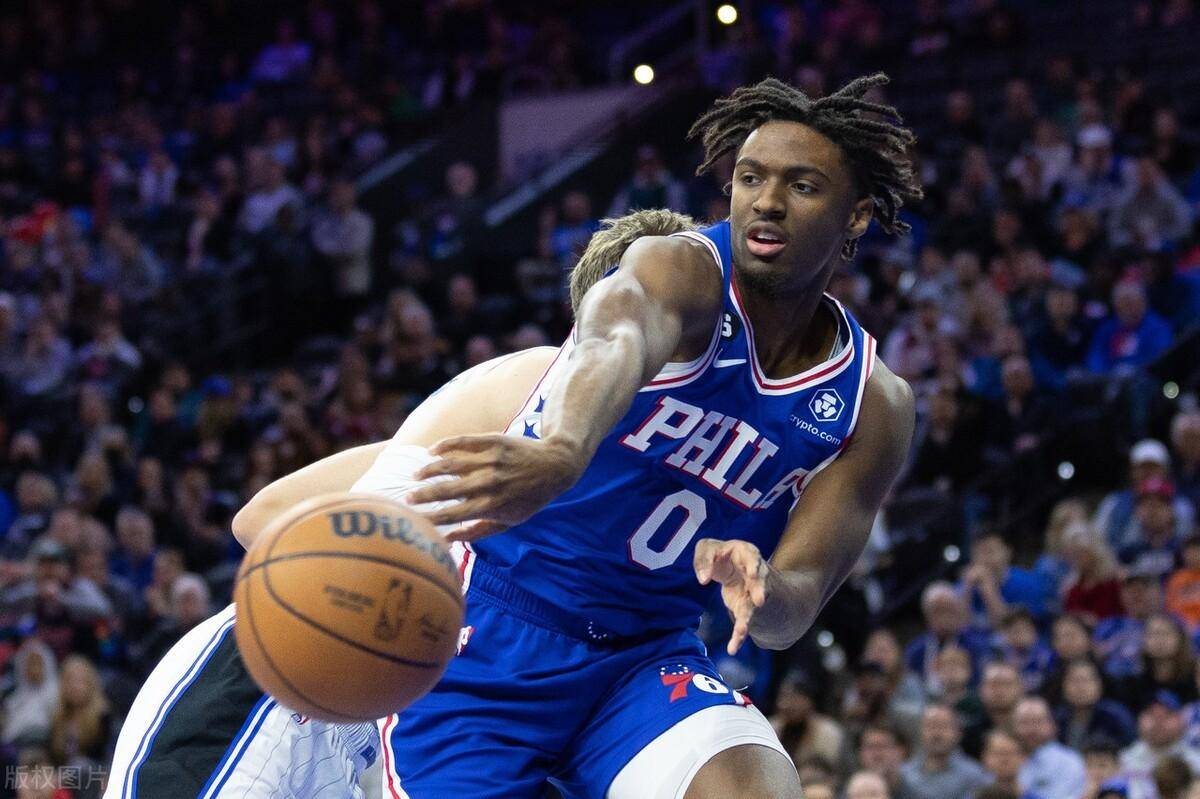 雷加利斯客场获胜,终结连败纪录 雷加利斯客场获胜,终结连败纪录