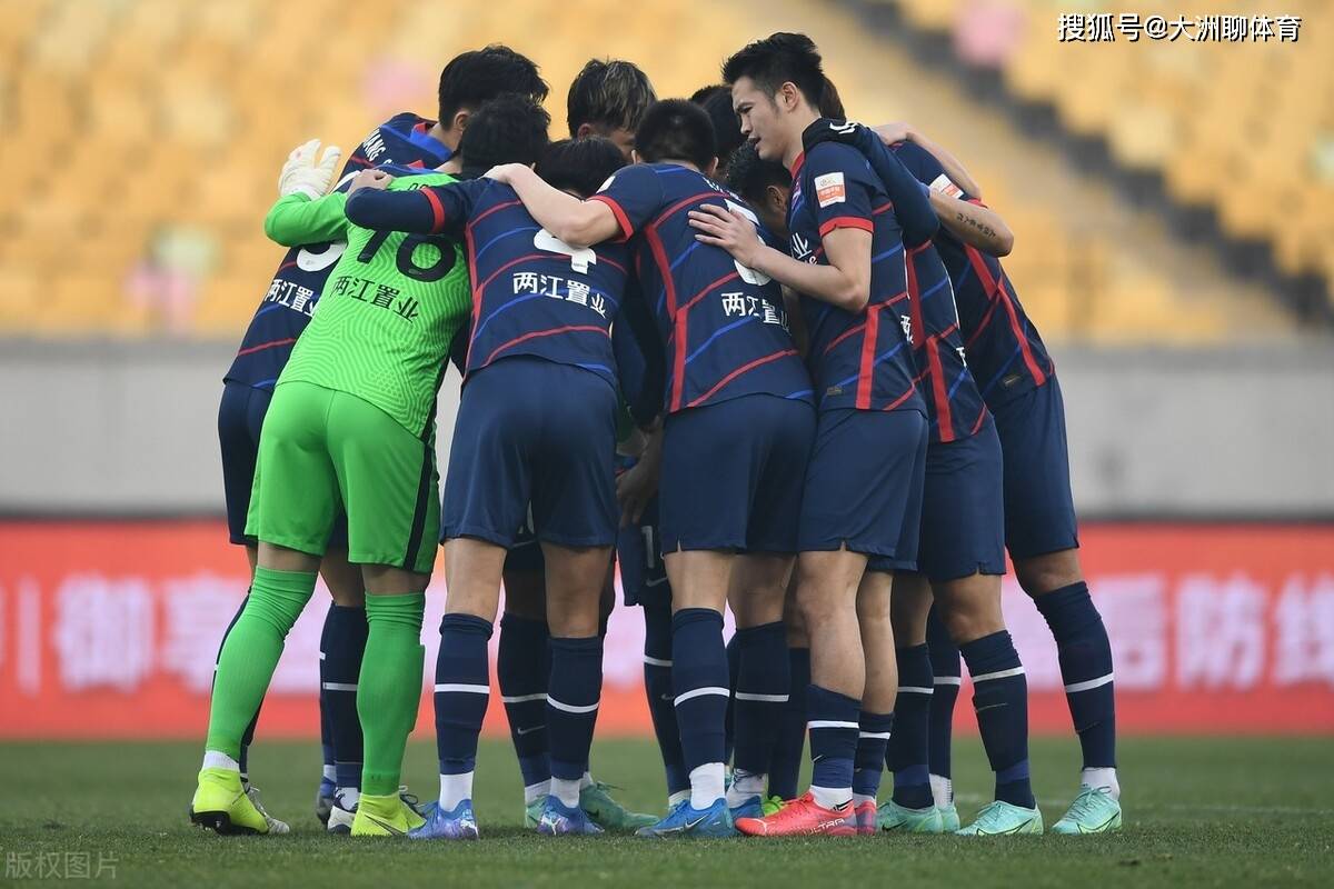 威廉希尔app-非洲劲旅跻身大洲杯四强,引发热议 威廉希尔app-非洲劲旅跻身大洲杯四强,引发热议