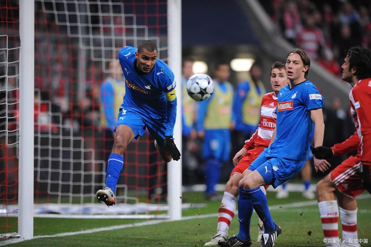 斯图加特客场获胜,保级前景大好 斯图加特客场获胜,保级前景大好