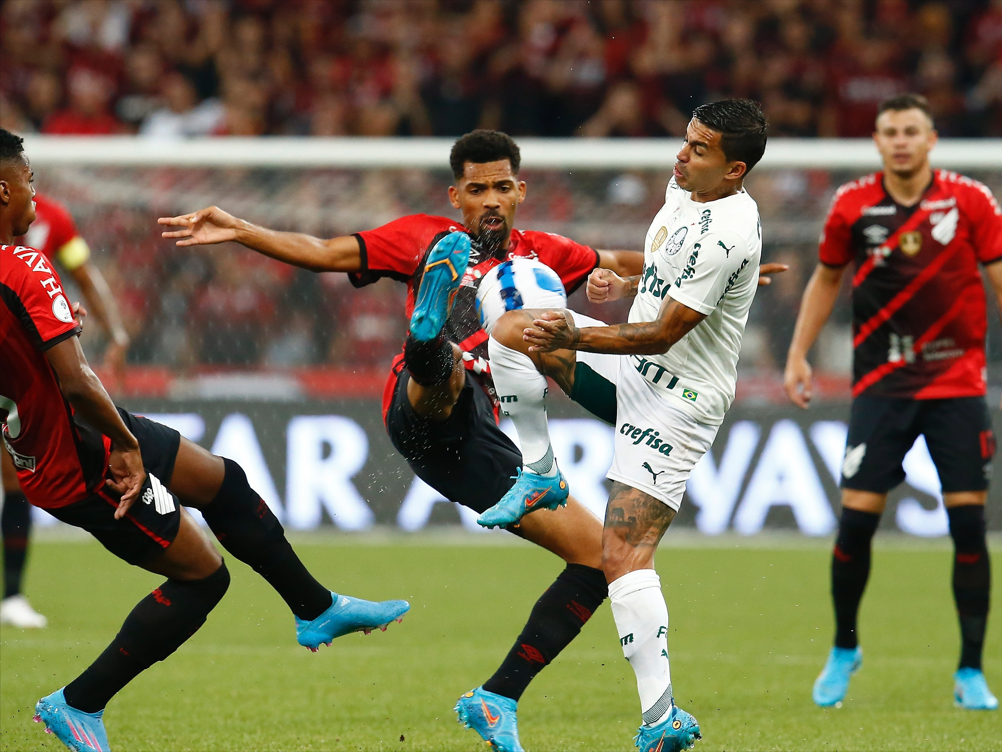 广岛三箭挑战巴西球队弗拉门戈 广岛三箭挑战巴西球队弗拉门戈