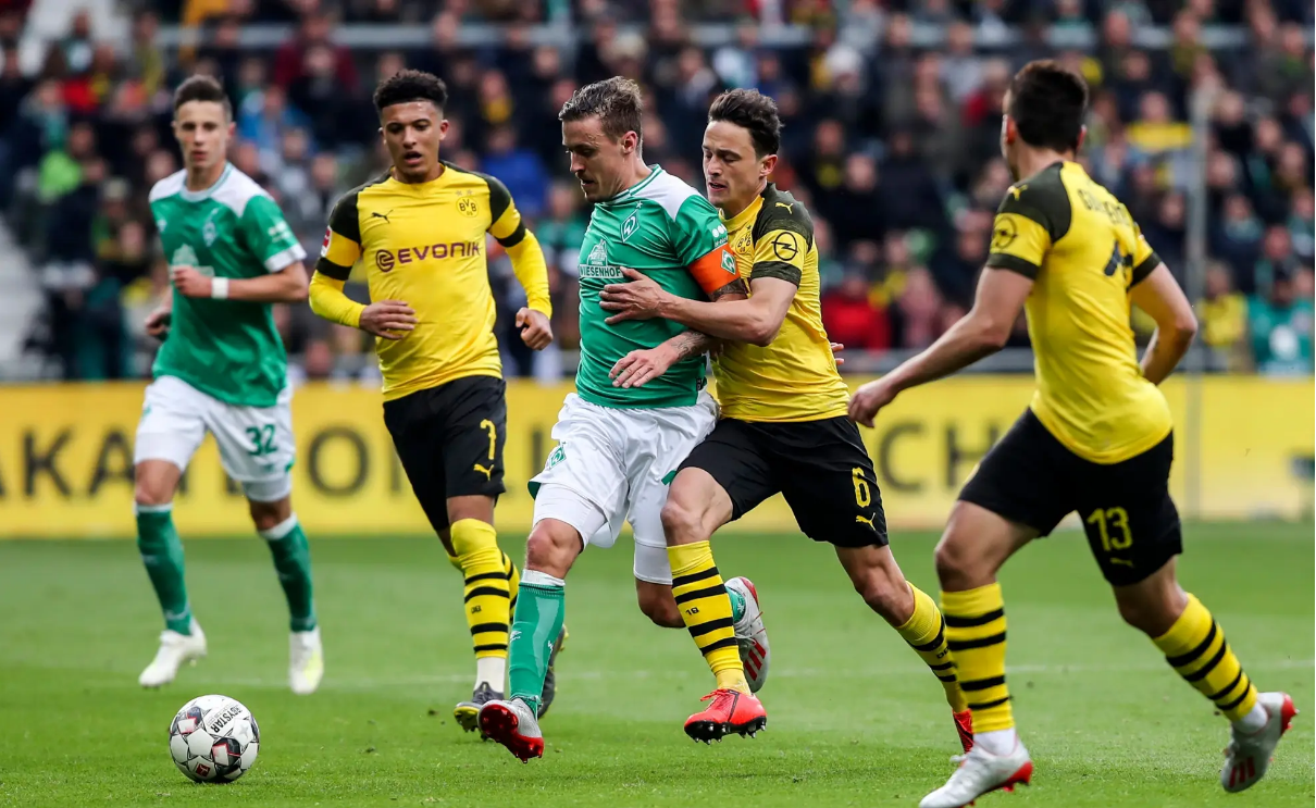 英国威廉希尔-沃尔夫斯堡取得胜利,继续追逐德甲冠军 英国威廉希尔-沃尔夫斯堡取得胜利,继续追逐德甲冠军