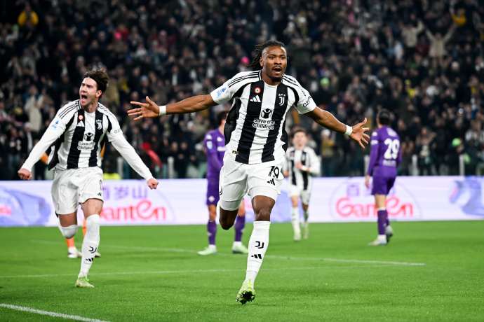 威廉希尔app-尤文图斯客场大胜,提前出线! 威廉希尔app-尤文图斯客场大胜,提前出线!