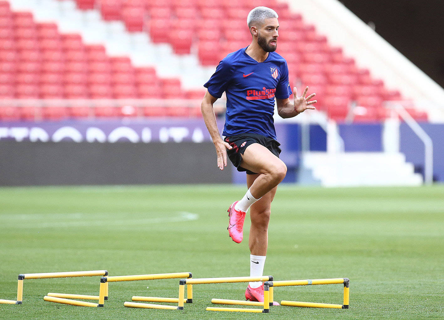 英国威廉希尔-竞技状态最佳的球员备战终极对决 英国威廉希尔-竞技状态最佳的球员备战终极对决