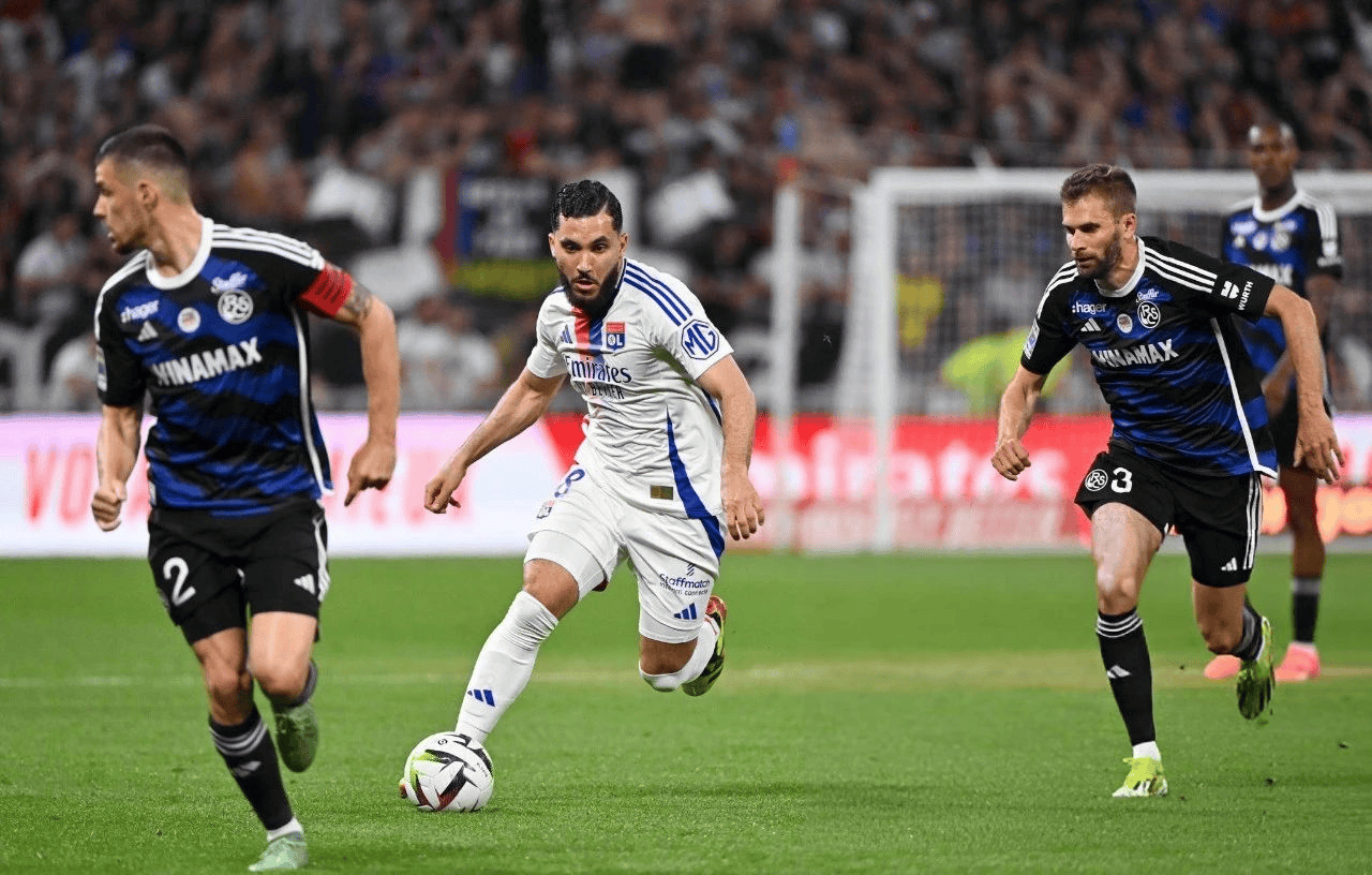 昂热客场遭遇失利,需调整状态寻找突破 昂热客场遭遇失利,需调整状态寻找突破