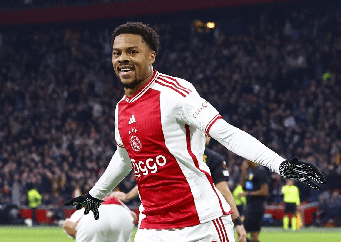 阿贾克斯连胜晋级，实力获认可