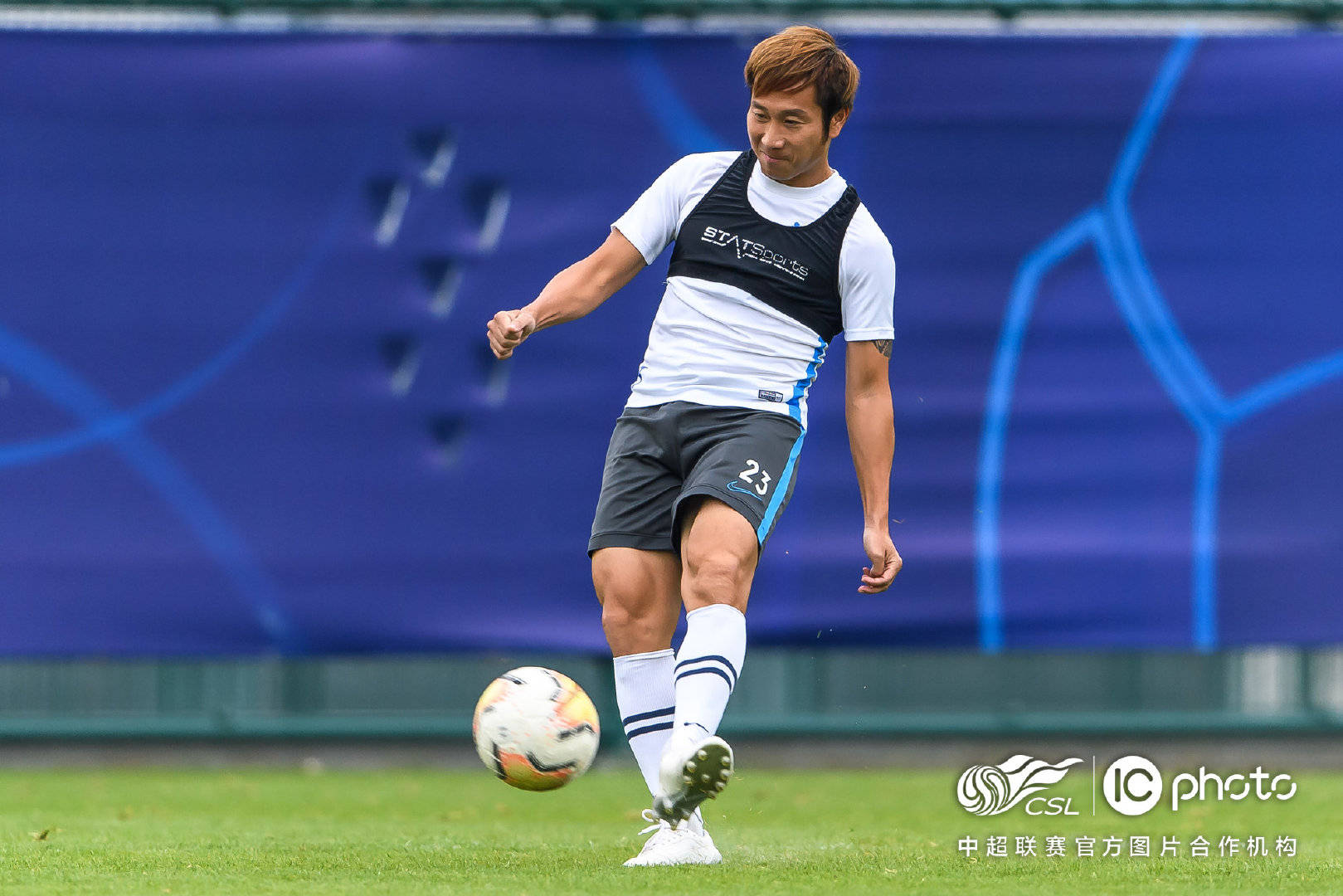 威廉希尔中文站-苏州东吴队员士气高昂，努力备战下一场比赛