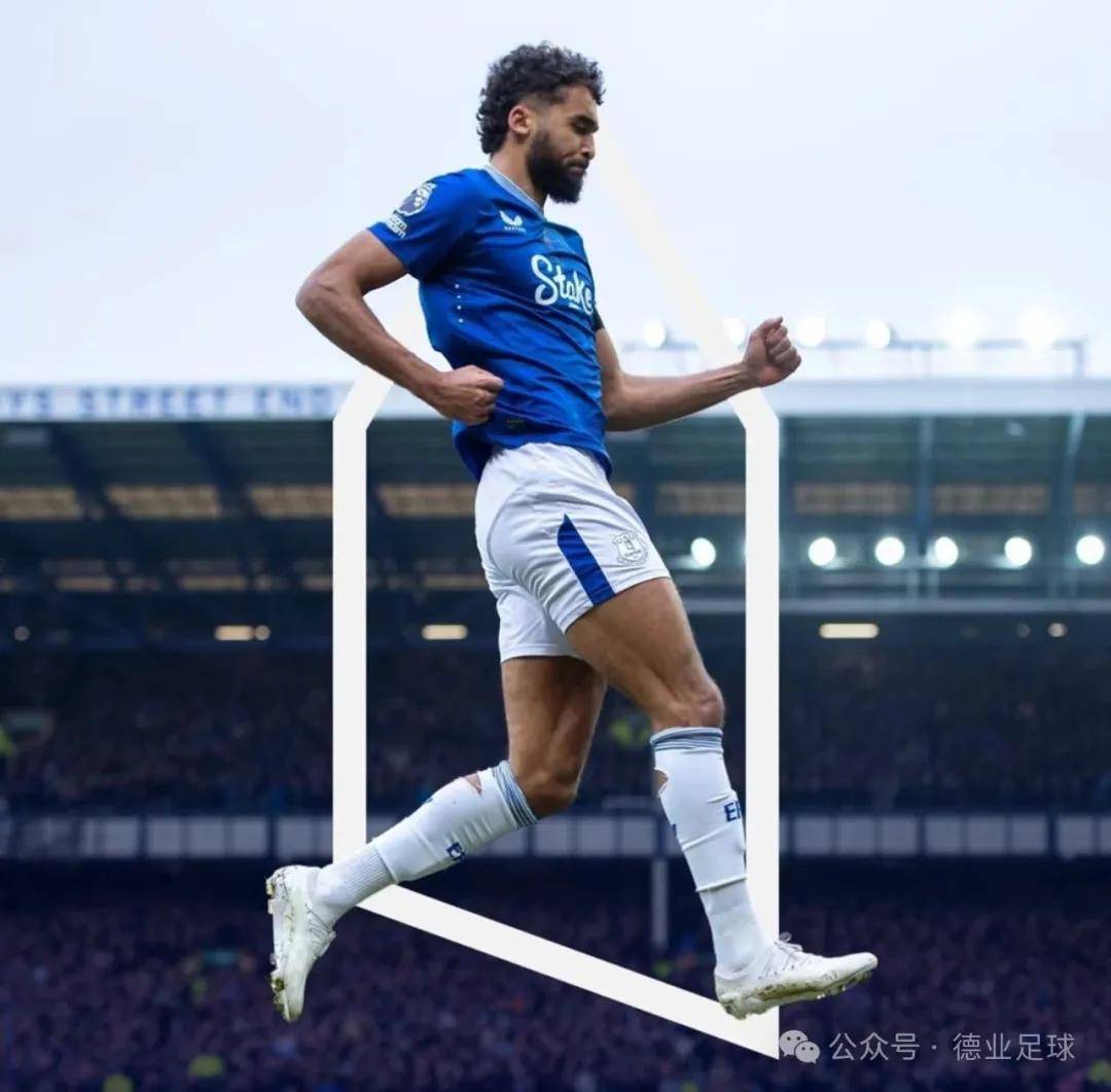 利兹联客场逆袭埃弗顿,豪取三分 利兹联客场逆袭埃弗顿,豪取三分