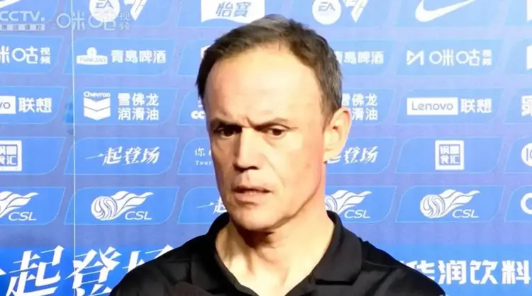 威廉希尔官网-球队换帅后状态回升,连胜气氛浓厚 威廉希尔官网-球队换帅后状态回升,连胜气氛浓厚