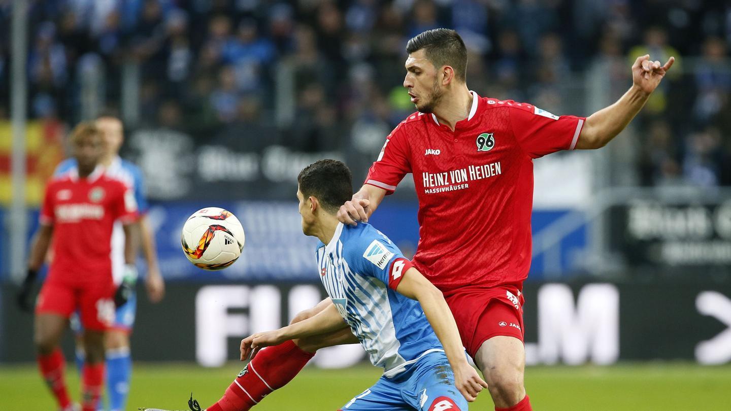 威廉希尔app-汉诺威96客场取胜,士气大振 威廉希尔app-汉诺威96客场取胜,士气大振