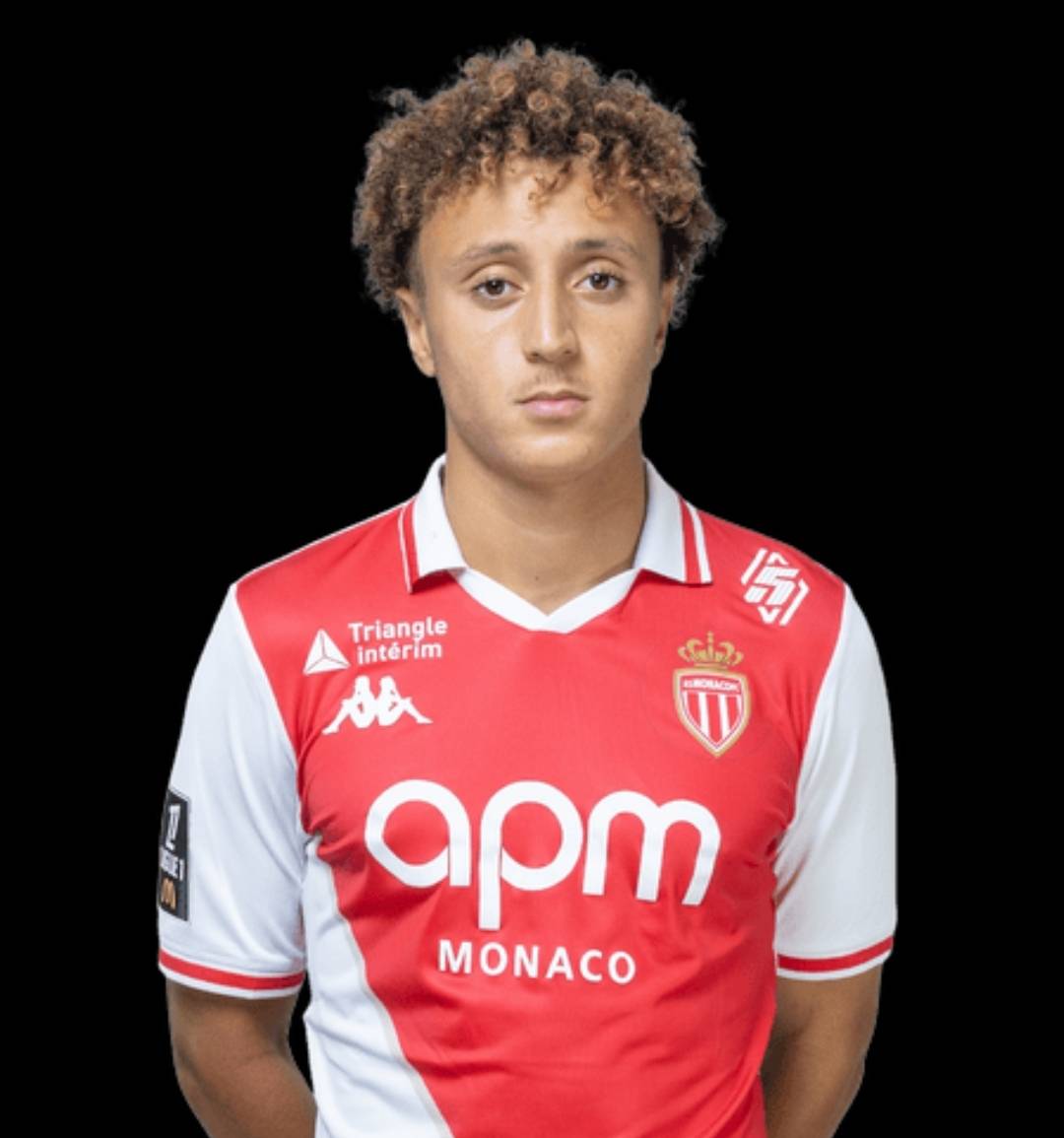 威廉希尔官网-勒沃库森青训悍将崭露头角,球迷含泪致敬 威廉希尔官网-勒沃库森青训悍将崭露头角,球迷含泪致敬