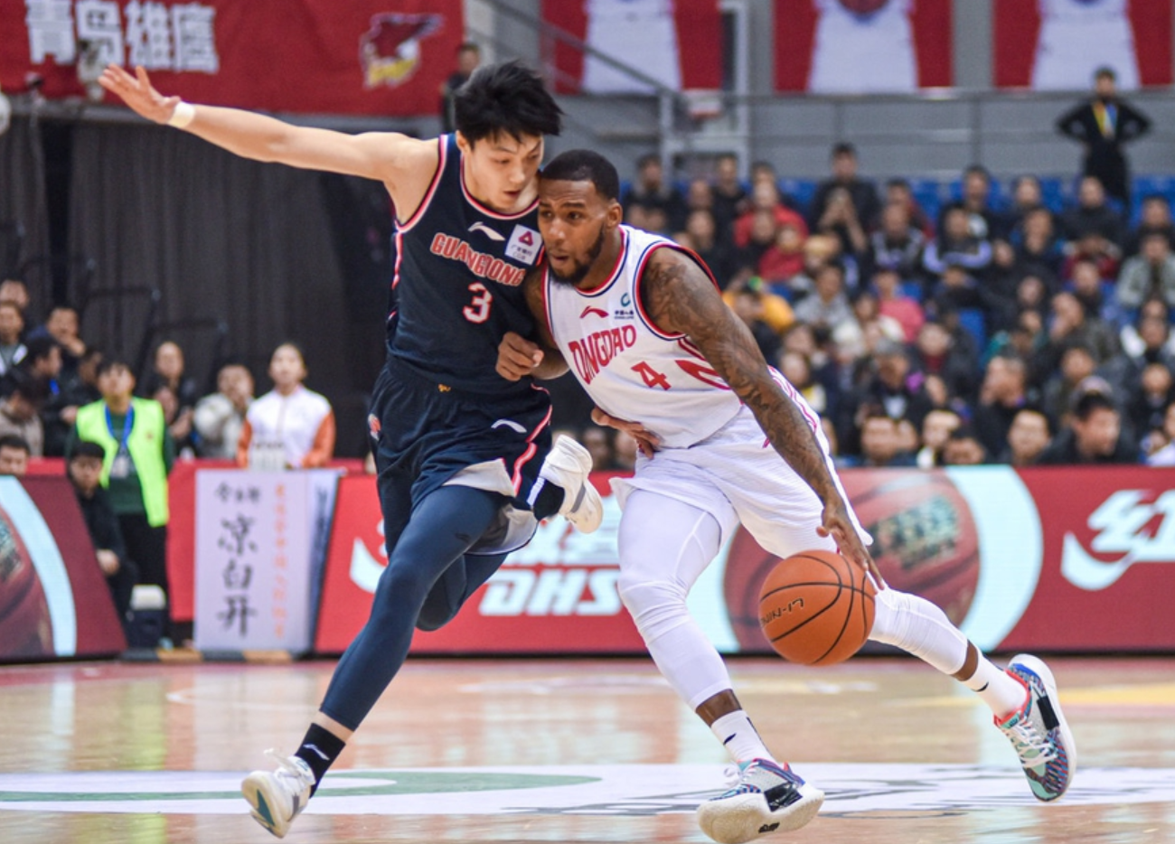 威廉希尔中文站-广州富力大胜,主场势不可挡实现四连胜 威廉希尔中文站-广州富力大胜,主场势不可挡实现四连胜