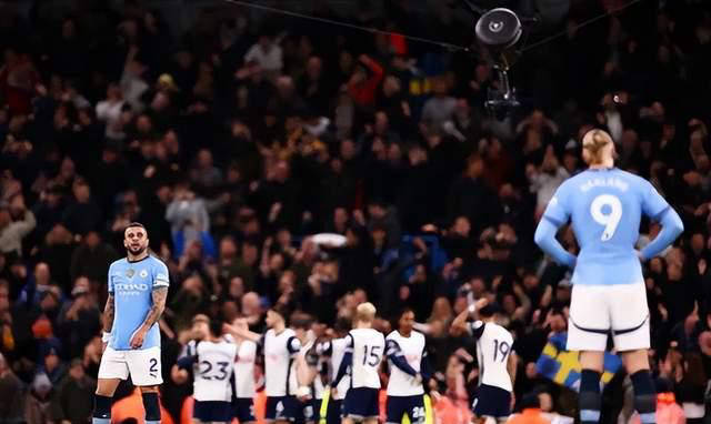 英国威廉希尔-热刺客场惨败，英超前四位置渐行渐远